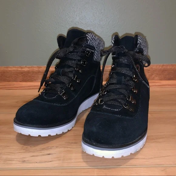 Anne Klein Women’s Willpower Cold-Weather Boots - Picture 2 of 7